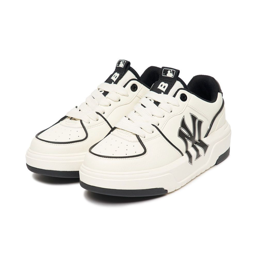 MLB รองเท้าผ้าใบ Unisex รุ่น 3ASXCA12N 50WH...